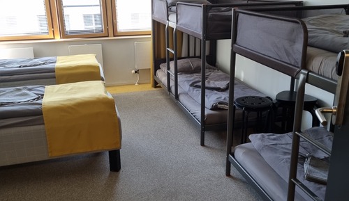 Room, City View