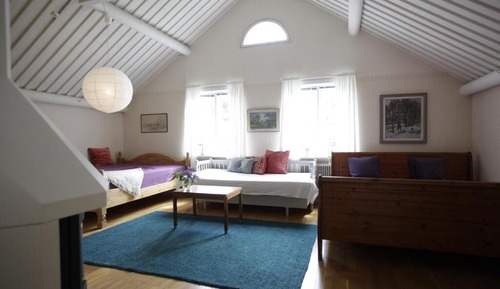 Family Room, Garden View