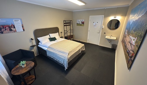 Double Room (Papua)