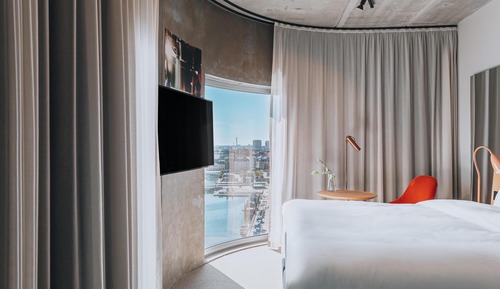 Room, 1 King Bed, City View