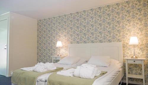 Large Double Room