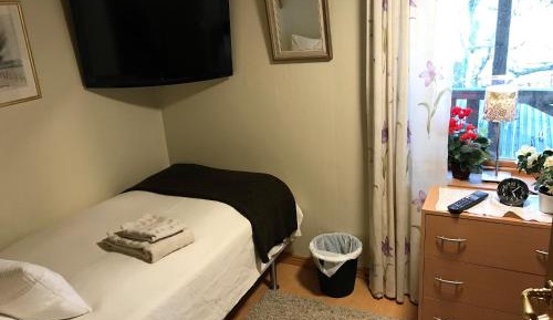 Double or Twin Room with Shared Bathroom