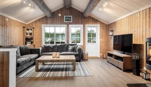 Three-Bedroom Townhouse