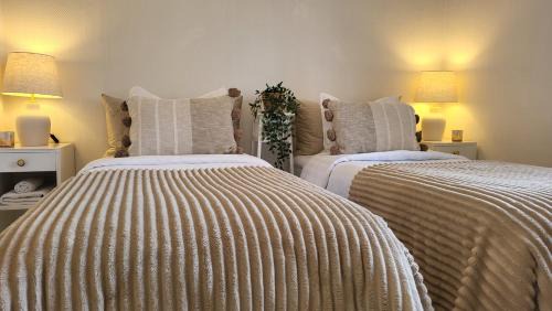 Double or Twin Room with Shared Bathroom