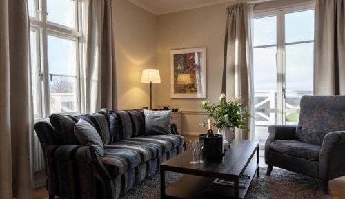 Two-Bedroom Suite with Ocean View