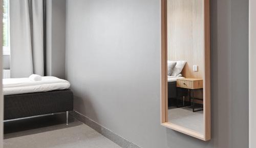 Single Room with Shared Bathroom