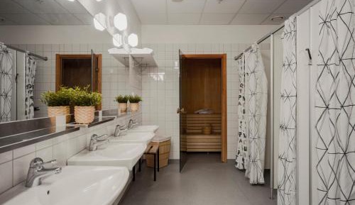 Quadruple Room with Shared Bathroom