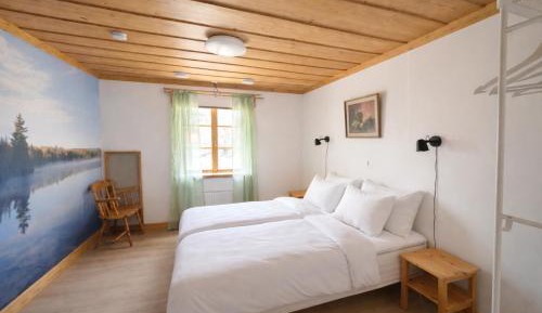 Twin Room with Shared Bathroom