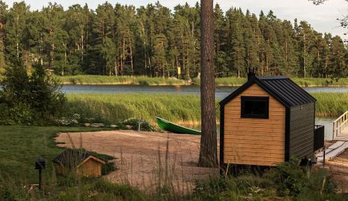 Three-Bedroom Vacation Home 