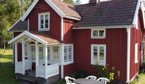 Two-Bedroom Holiday Home