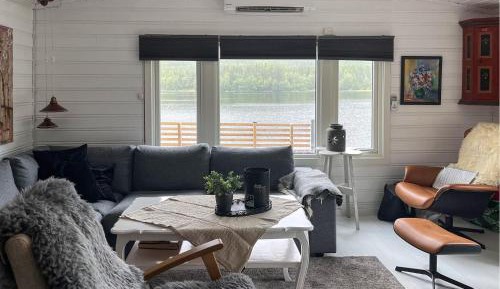 Two-Bedroom Holiday Home