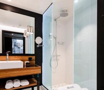 Grand Deluxe Double or Twin Room