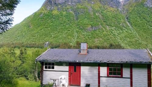 Two-Bedroom Holiday Home