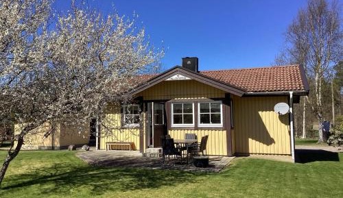 Two-Bedroom Holiday Home