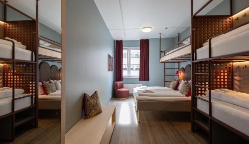 Room for 4