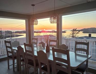 Three-Bedroom Vacation Home 