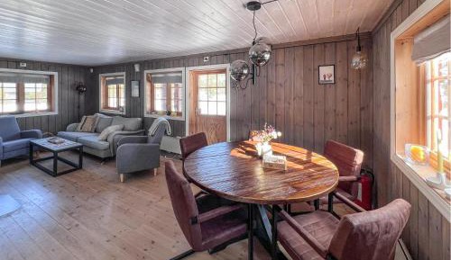 Three-Bedroom Townhouse