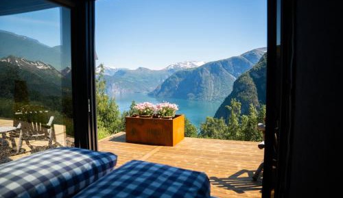 Deluxe Suite with Sea View