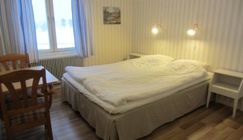 Twin Room with Shared Bathroom