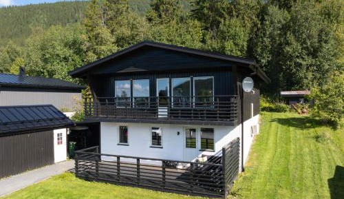 Villa with Garden View