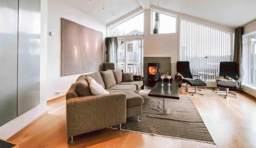 Three-Bedroom Townhouse