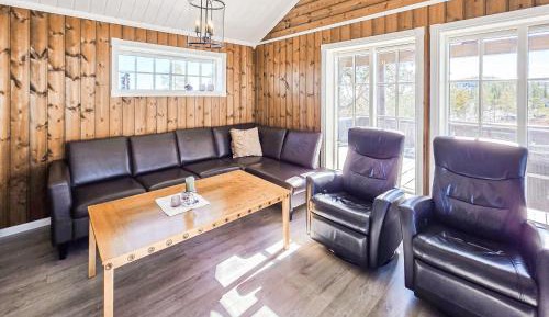 Three-Bedroom Townhouse