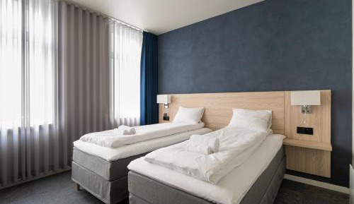 Large Twin Room