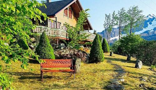 Four-Bedroom Vacation Home