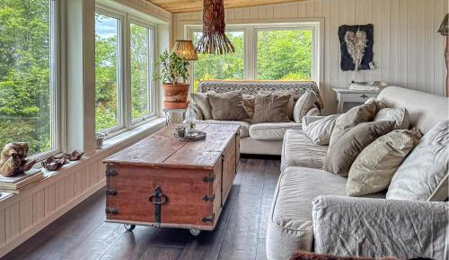 Three-Bedroom Townhouse
