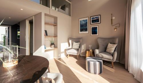 Deluxe Suite with Sea View