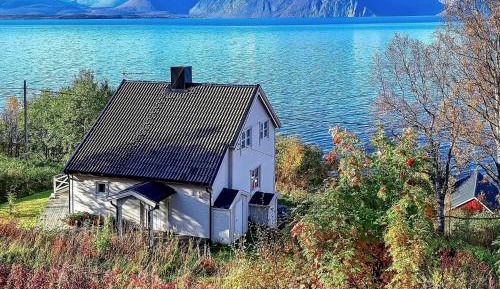 Three-Bedroom Vacation Home 