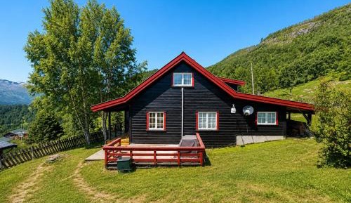 Four-Bedroom Vacation Home