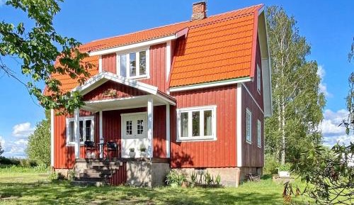 Four-Bedroom Vacation Home