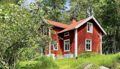 Two-Bedroom Holiday Home