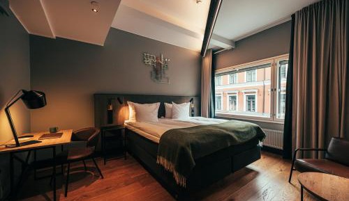 Superior, 1 King bed