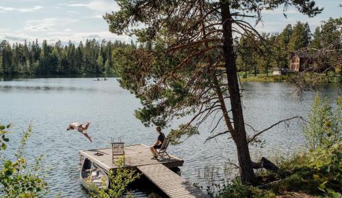 Two-Bedroom Apartment with Lake View