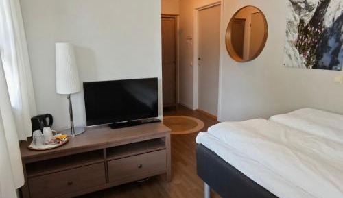 Small Double or Twin Room