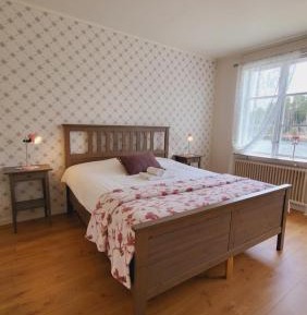 Quadruple Room with Private Bathroom