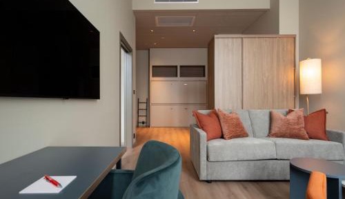 Standard Suite