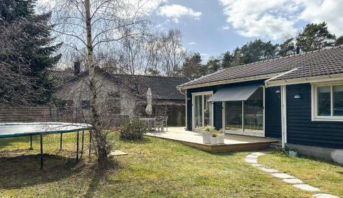 Three-Bedroom Vacation Home 