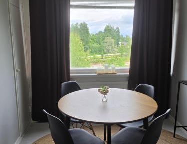 Apartment with Lake View