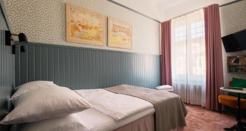 Economy Single Room