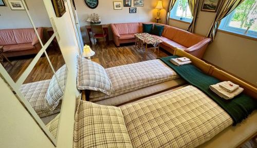 Deluxe Double or Twin Room
