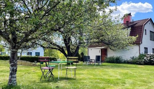 Two-Bedroom Holiday Home