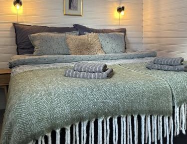 Large Double or Twin Room