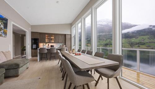 Five-Bedroom Villa