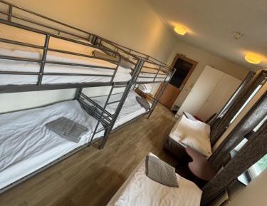 6-Bed Mixed Dormitory Room