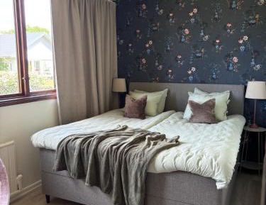 Standard Twin Room with Garden View
