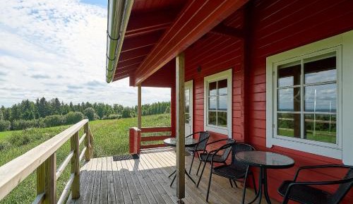Family Room with Lake View
