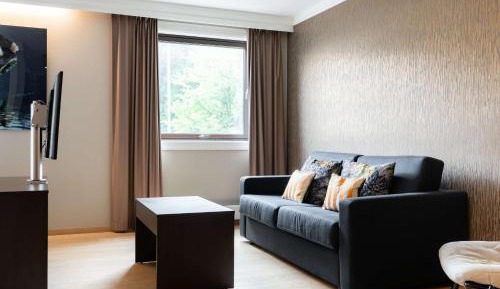 Standard Family Room